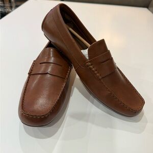 Sonoma Brown  Slip-On Loafers with Moccasin Toe Size 9 OrthLite Eco